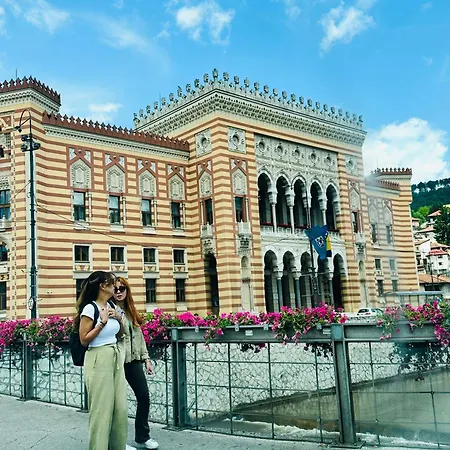 アパート Vijecnica